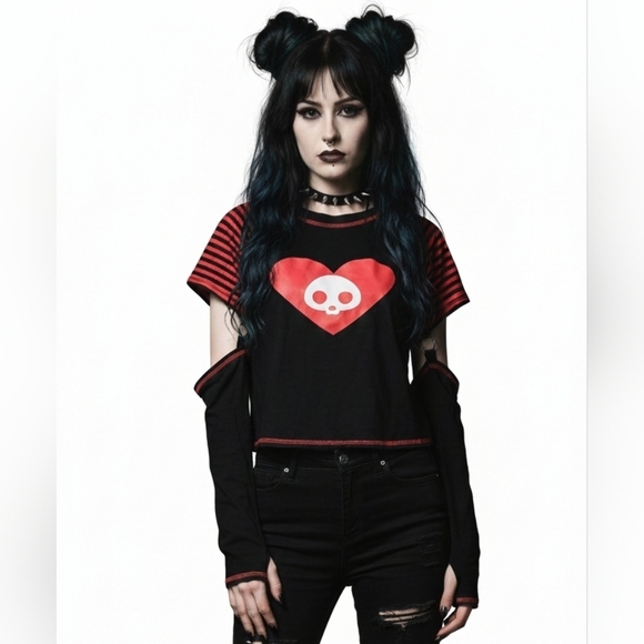 Hot Topic Tops - Skelanimals Red Black Stripe Skull Heart Crop Top E-Girl Size Small